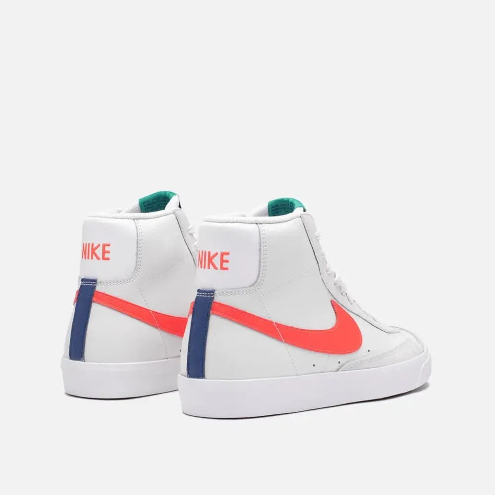 Giày Nike Blazer Mid 77 GS 'Platinum Tint Bright Crimson' DA4086-004 - Ảnh 4