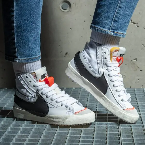 Giày Nike Wmns Blazer Mid '77 Jumbo 'White Black' DQ1471-100 - Ảnh 3
