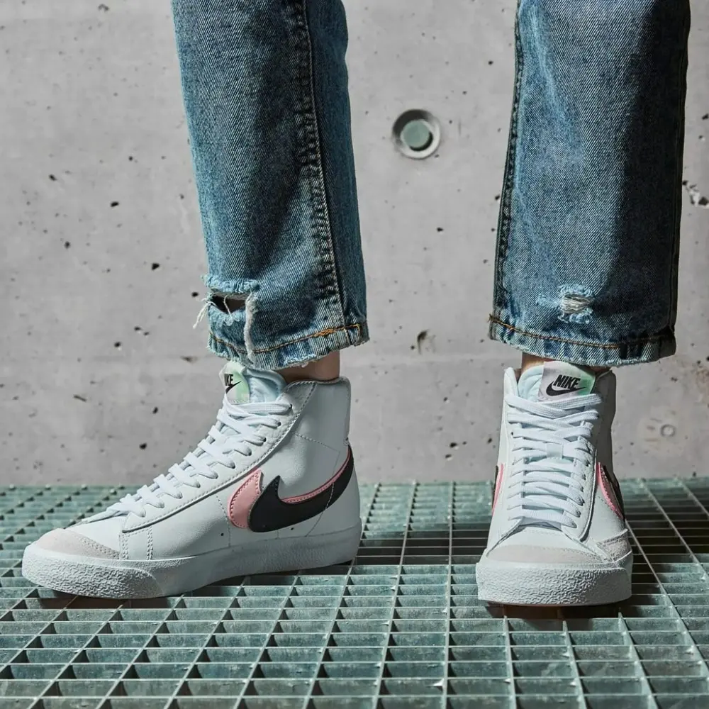 Giày Nike Blazer Mid '77 SE GS 'White Arctic Punch' DD1847-101 - Ảnh 6