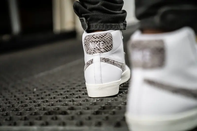 Giày Nike Blazer Mid Vintage 'Snakeskin Swoosh' CI1176-101 - Ảnh 5