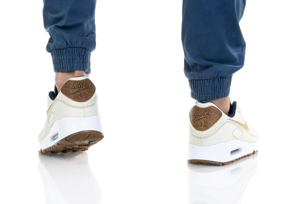 Giày Nike Air Max 90 'Cork Coconut Milk' DD0385-100 - Ảnh 4