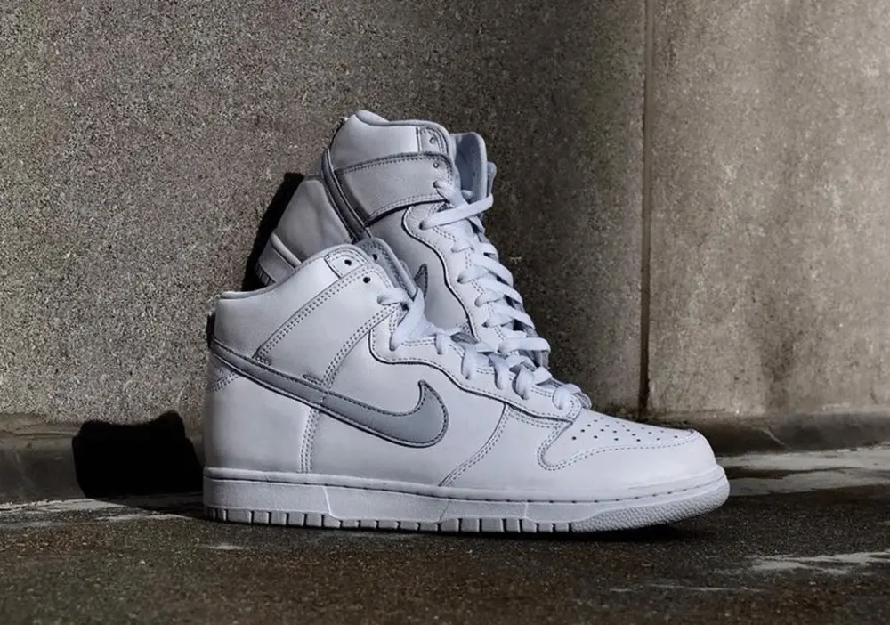 Alternative view of Giày Nike Dunk High SP 'Pure Platinum' CZ8149-101