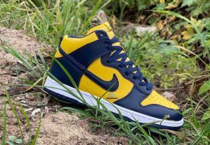 Alternative view of Giày Nike Dunk High SP Retro 'Michigan' 2020 CZ8149-700