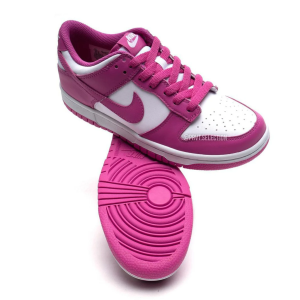 Alternative view of Giày Nike Dunk Low GS 'Active Fuchsia' FJ0704-100