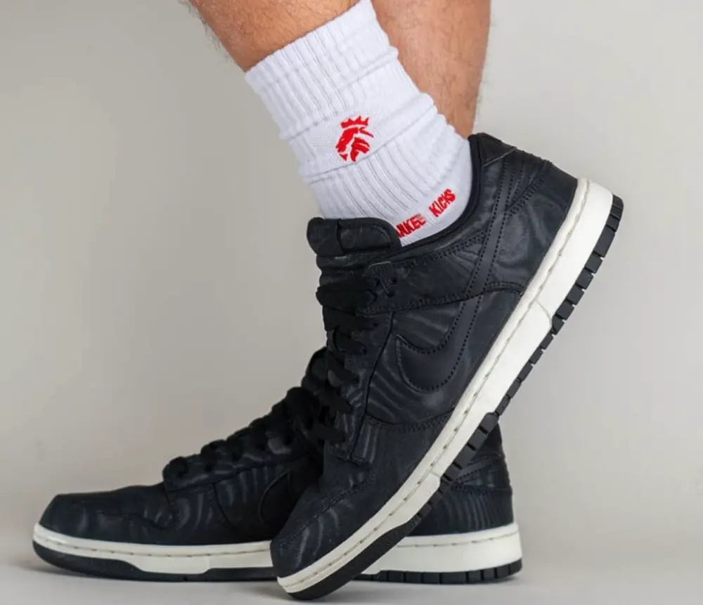 Giày Nike Dunk Low 'Black Canvas' DV7211-001 - Ảnh 5