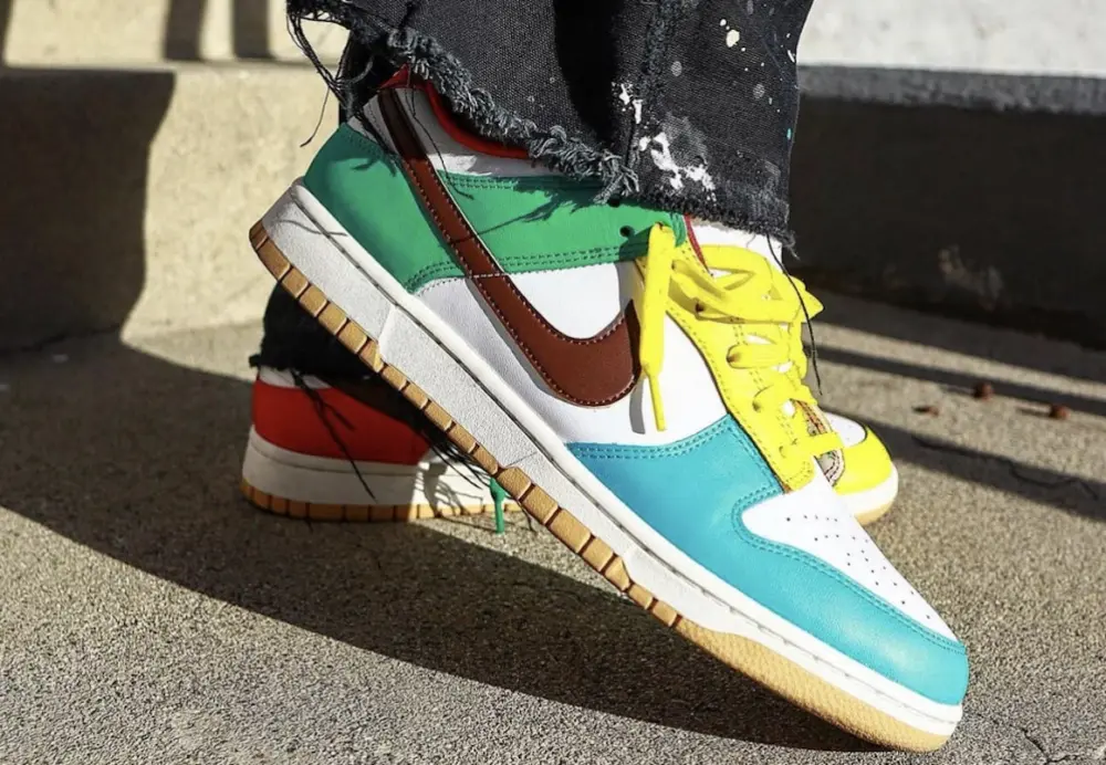 Giày Nike Dunk Low SE GS 'Free.99 - White' CZ2496-100 - Ảnh 4