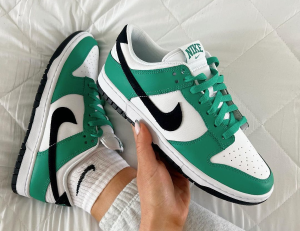 Alternative view of Giày Nike Dunk Low 'Stadium Green' FN3612-300