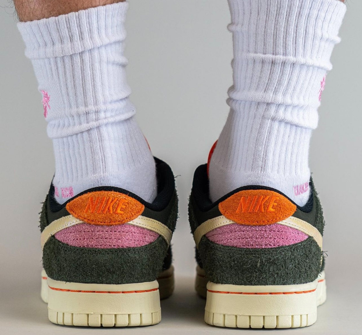 Giày Nike Dunk Low SE 'Gone Fishing Rainbow Trout' FN7523-300 - Ảnh 7