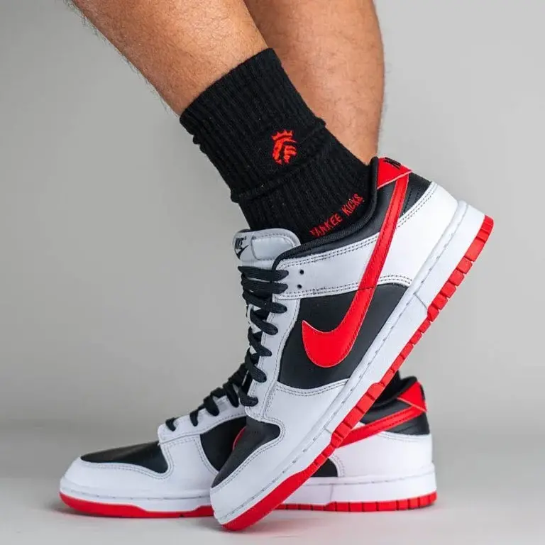 Giày Nike Dunk Low 'White Black Red' FD9762-061 - Ảnh 3