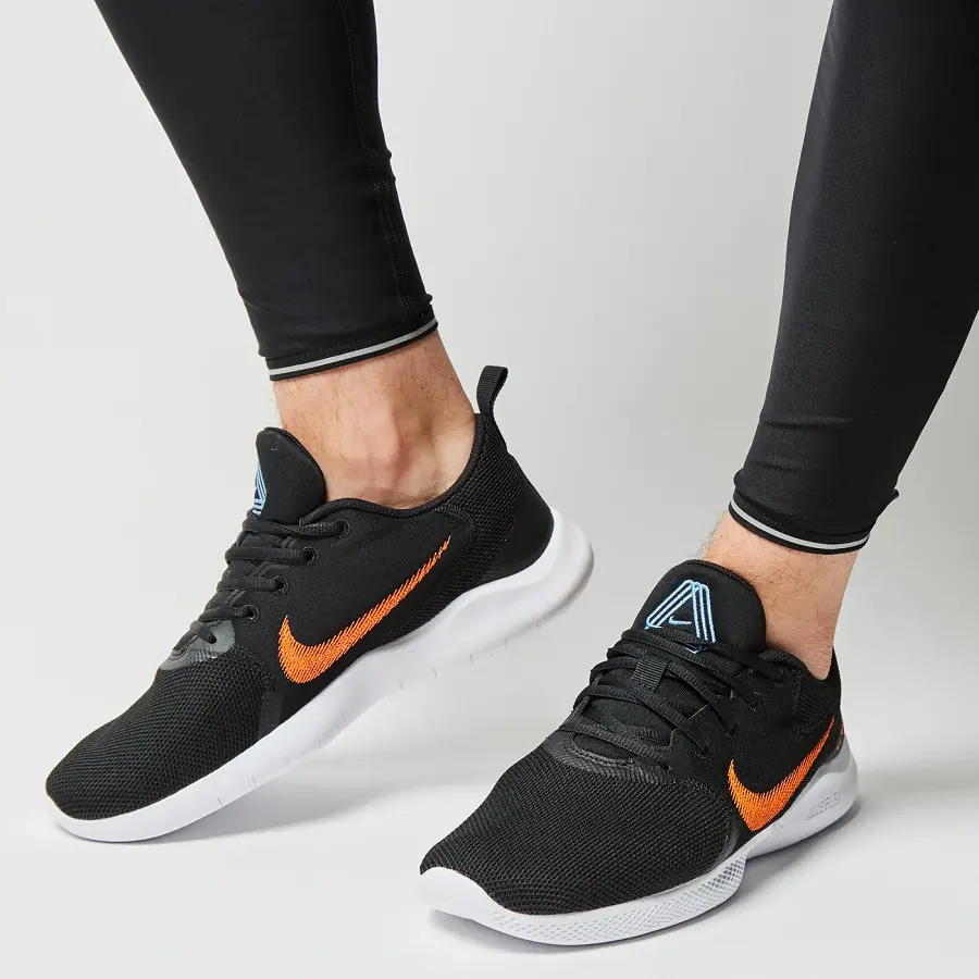 Alternative view of Giày Nike Flex Experience Run 10 ‘Black Total Orange’ CI9960-008