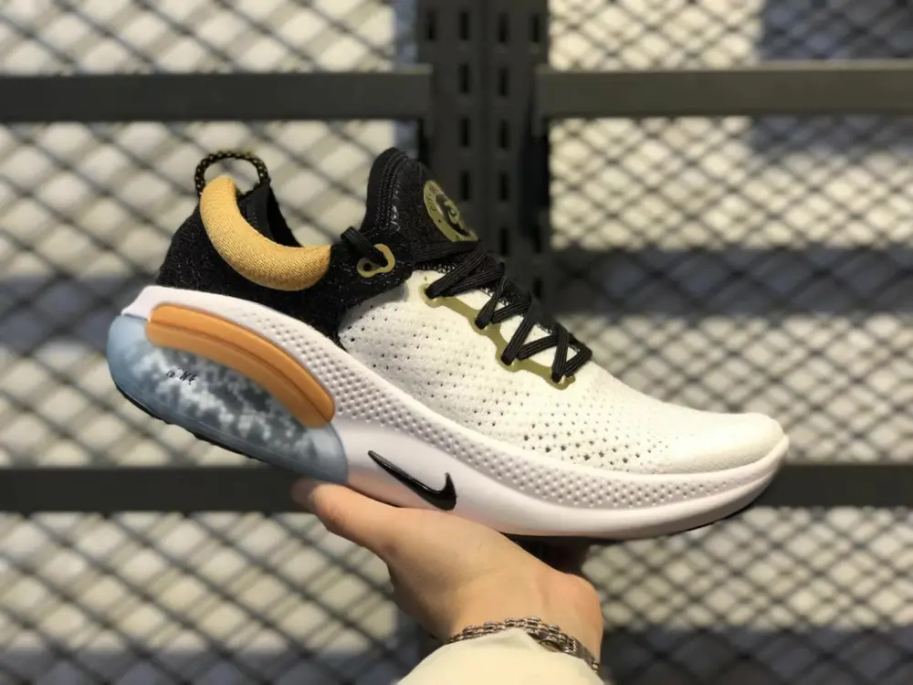 Alternative view of Giày Nike Joyride Run Flyknit 'City of Speed' CQ4813-104