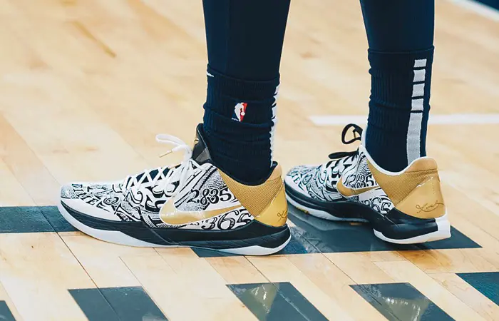 Alternative view of Giày Nike Zoom Kobe 5 Protro 'Big Stage' CT8014-100