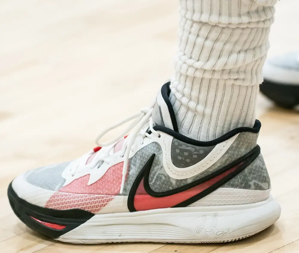 Giày Nike Kyrie 8 'White University Red' DJ6017-100 - Ảnh 3