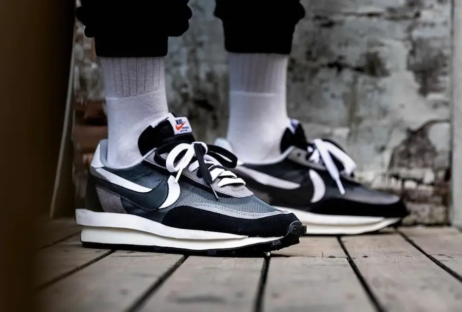 Giày Nike Sacai x LDWaffle 'Black' BV0073-001 - Ảnh 4