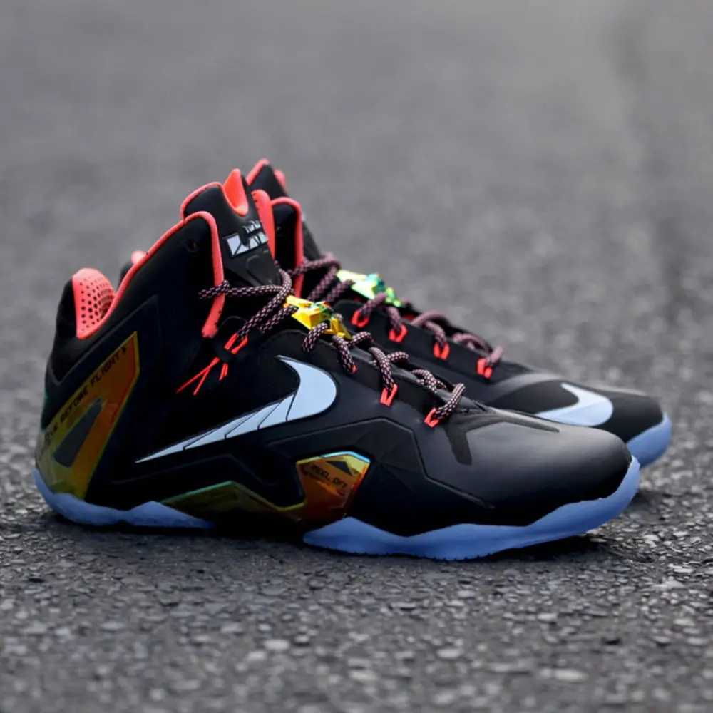 Alternative view of Giày Nike LeBron 11 Elite 'Black Gold' 642846-002