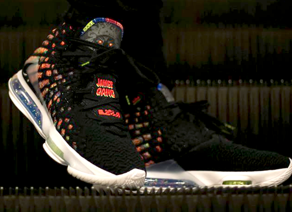 Giày Nike LeBron 17 'James Gang' BQ3177-005 - Ảnh 4