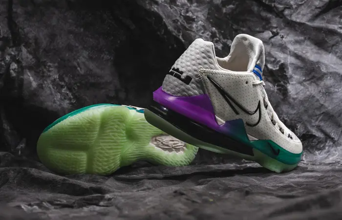 Giày Nike LeBron 17 Low 'Glow In The Dark' CD5007-005 - Ảnh 4