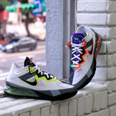 Giày Nike LeBron 18 Low 'Air Max 95 Greedy' CV7562-100 - Ảnh 5