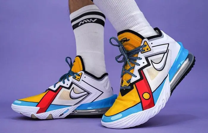 Alternative view of Giày Nike LeBron 18 Low 'Stewie Griffin' CV7562-104