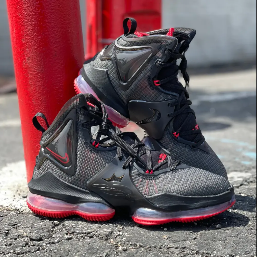 Giày Nike LeBron 19 'Bred' CZ0203-001 - Ảnh 3