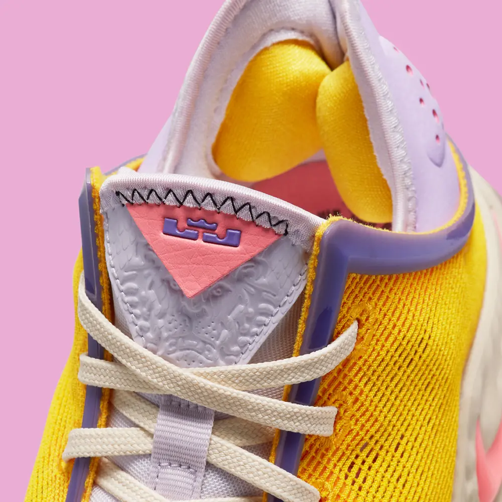 Giày Nike Lebron 19 Low 'Mismatch' DO9829-500 - Ảnh 9