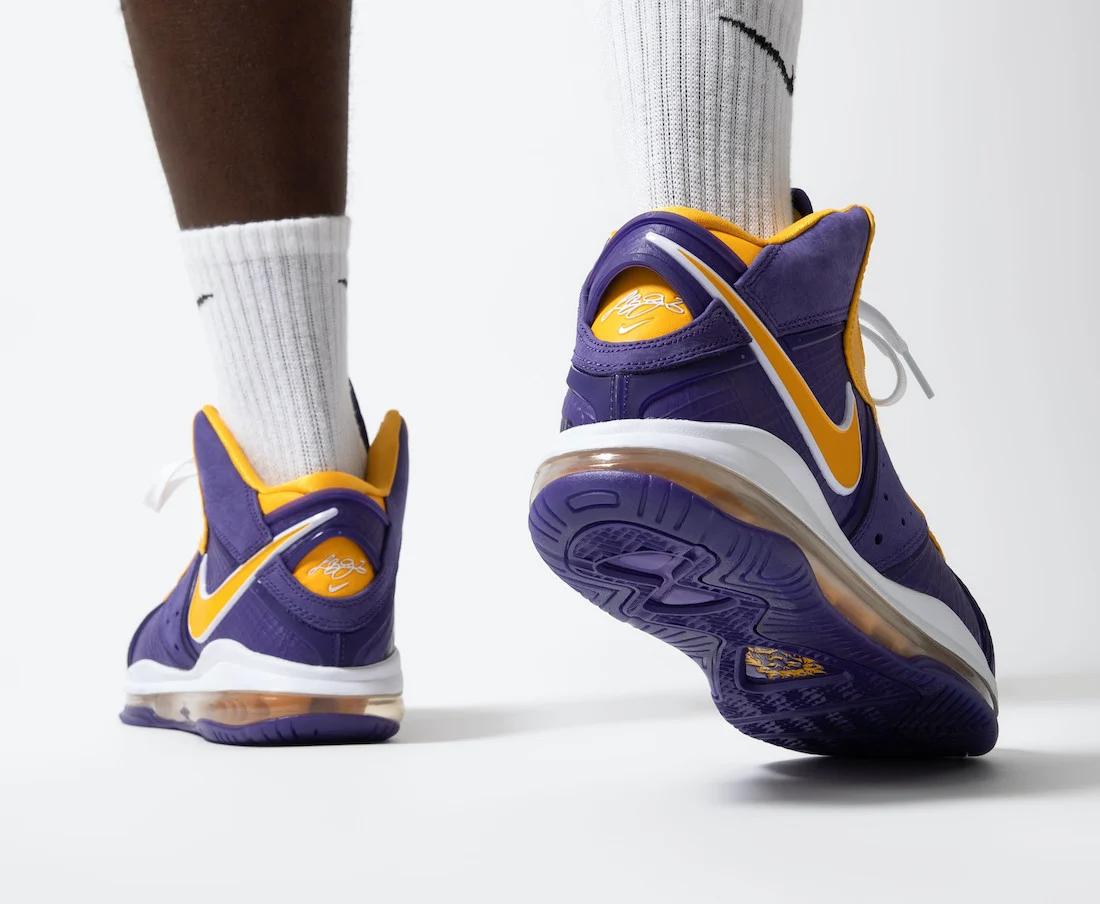 Giày Nike LeBron 8 'Lakers' DC8380-500 - Ảnh 2