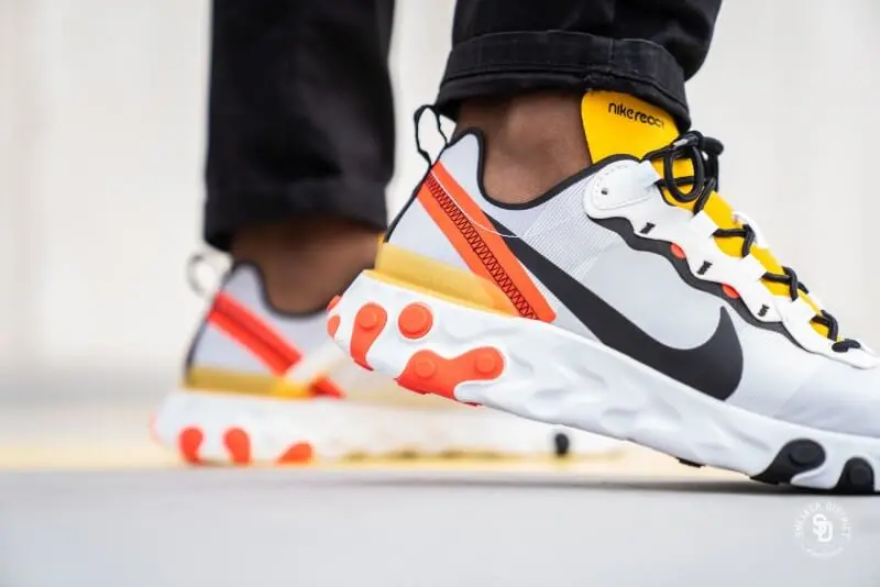 Alternative view of Giày Nike React Element 55 Bright Crimson BQ6166-102