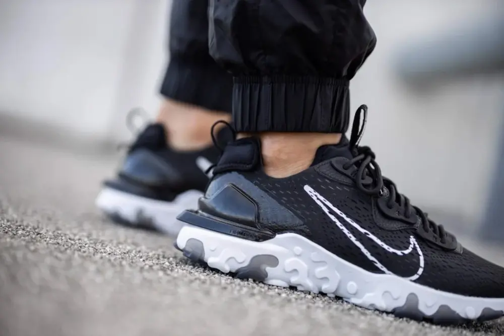 Alternative view of Giày Nike React Vision Black CD4373-006