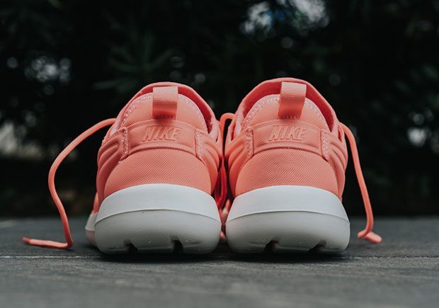 Giày Nike Roshe Two 'Atomic Pink' 844931-600 - Ảnh 6