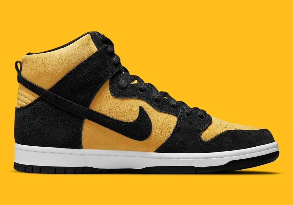 Alternative view of Giày Nike SB Dunk High 'Yellow Black' DB1640-001