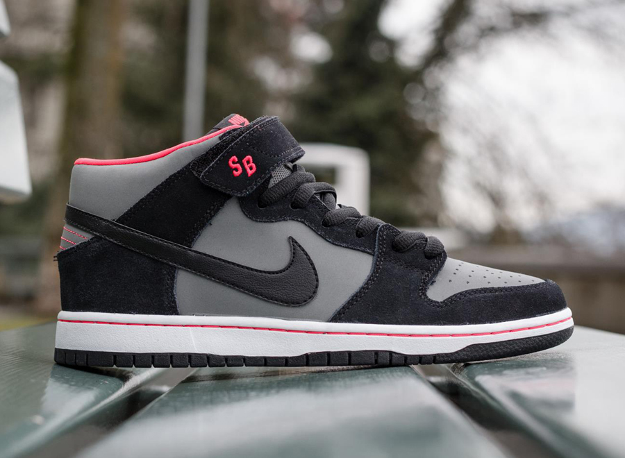 Giày Nike Dunk SB Mid Black Medium Grey 314383-018 - Ảnh 3