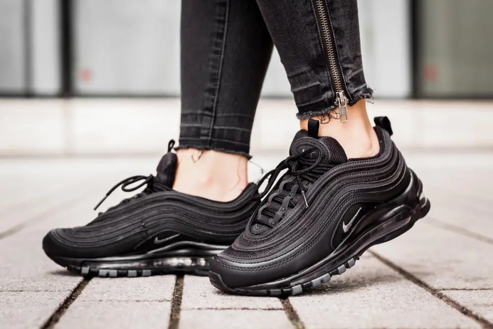 Giày Nike Air Max 97 'Triple Black' 921733-001 - Ảnh 6
