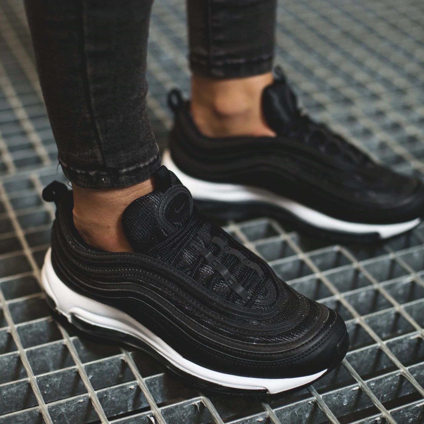 Giày Nike Wmns Air Max 97 'Black' 921733-006 - Ảnh 5