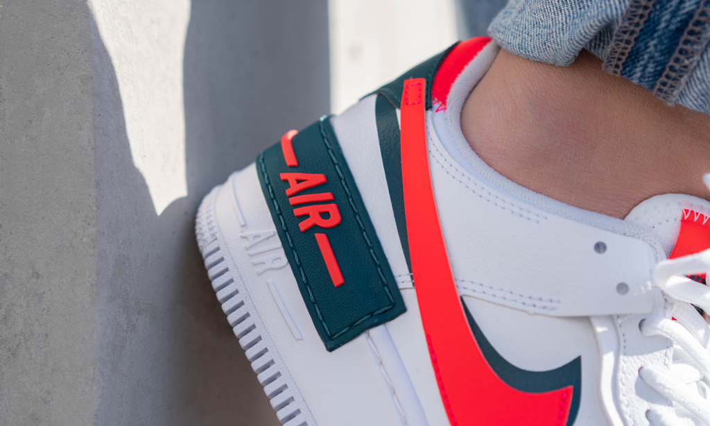 Giày Nike Wmns Air Force 1 Shadow 'White Solar Red' DB3902-100 - Ảnh 4