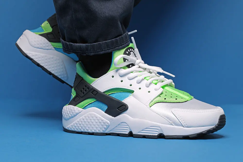 Alternative view of Giày Nike Air Huarache Run 'White Clearwater Flash Lime' 634835-100