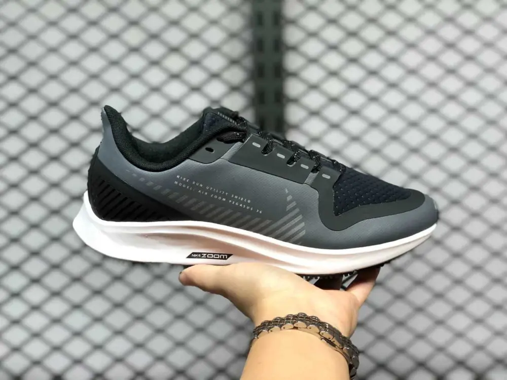 Alternative view of Giày Nike Air Zoom Pegasus 36 Shield 'Cool Grey' AQ8006-003
