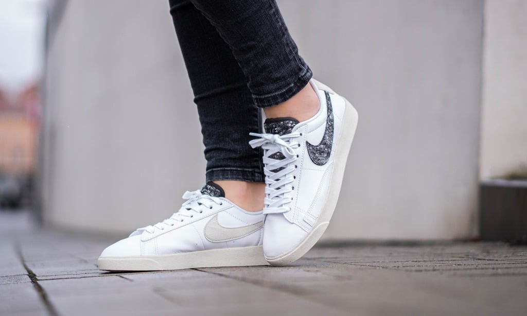 Giày Nike Wmns Blazer Low SE 'Recycled Wool Pack White Black' DA4934-100 - Ảnh 4