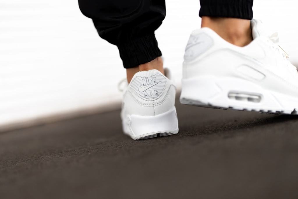 Giày Nike Air Max 90 'White Leather' 302519-113 - Ảnh 5