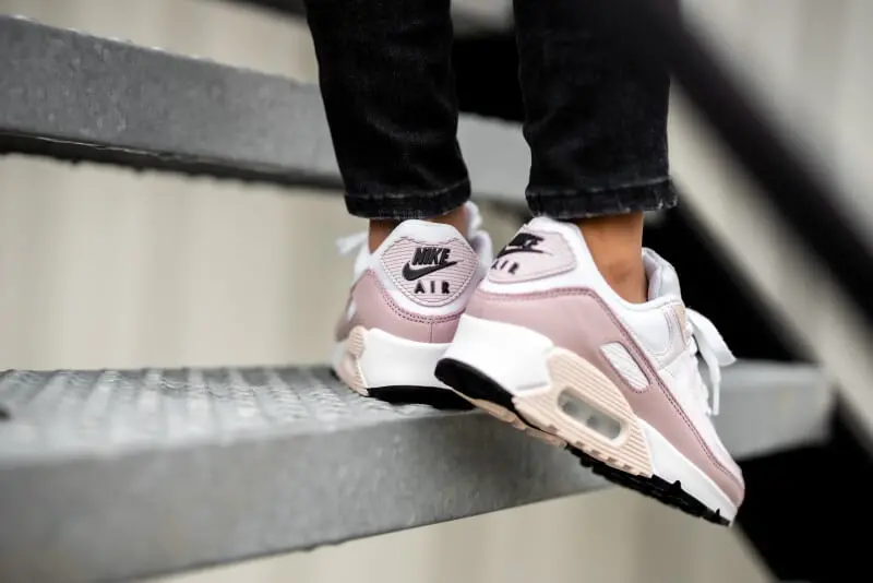 Giày Nike Air Max 90 'White Champagne Light Violet' CV8819-100 - Ảnh 5