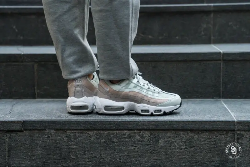 Giày Nike Air Max 95 'Moon Particle' 307960-018 - Ảnh 3