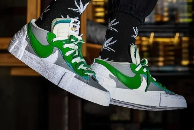 Alternative view of Giày Nike Sacai x Blazer Low 'Classic Green' DD1877-001