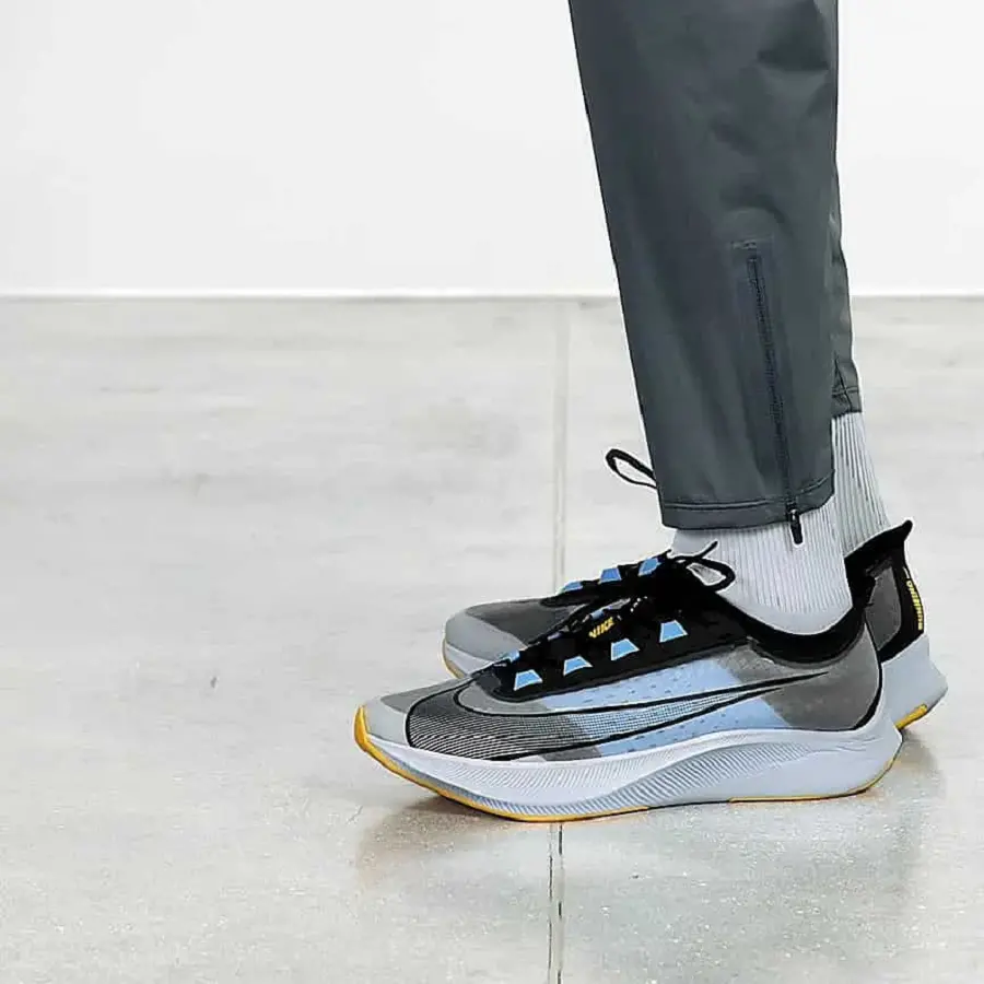 Alternative view of Giày Nike Zoom Fly 3 ‘Cyber Racer Blue’ AT8240-104