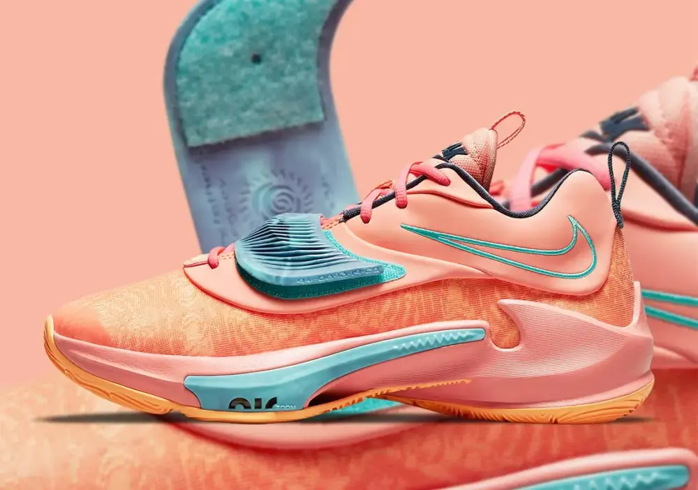 Giày Nike Zoom Freak 3 EP 'Stay Freaky' DA0695-600 - Ảnh 3