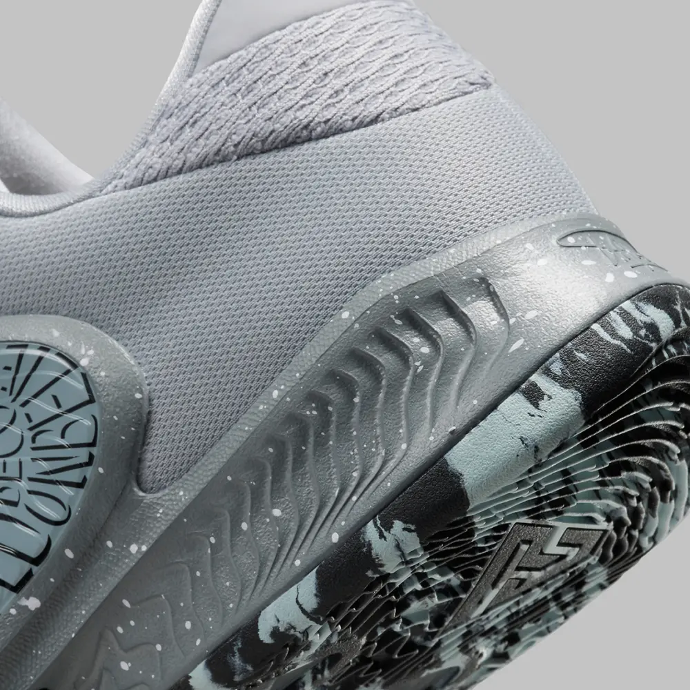 Giày Nike Zoom Freak 4 'Etched in Stone' DJ6149-004 - Ảnh 7
