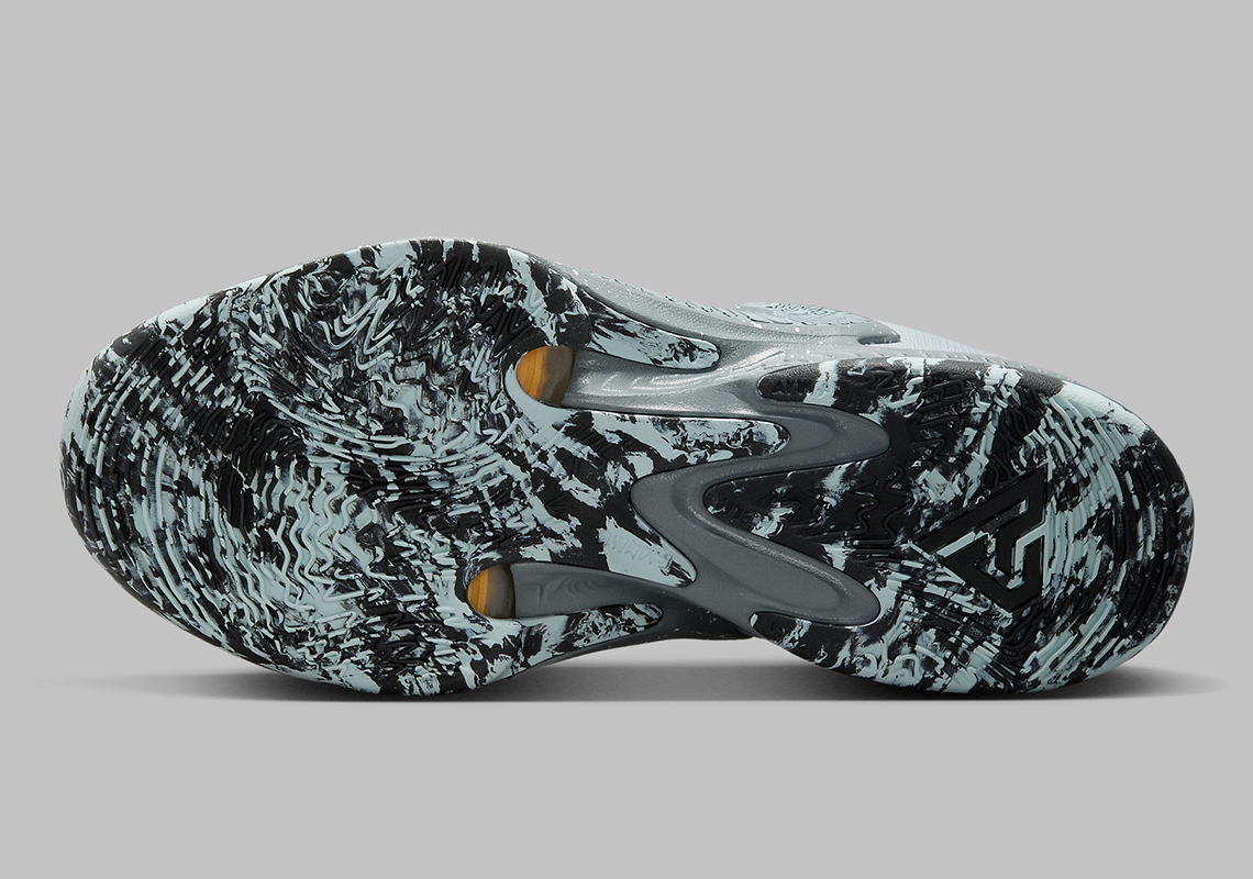 Giày Nike Zoom Freak 4 'Etched in Stone' DJ6149-004 - Ảnh 5