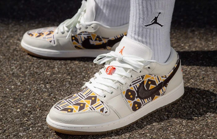 Giày Nike Air Jordan 1 Low 'Quai54' CZ4155-100 - Ảnh 2