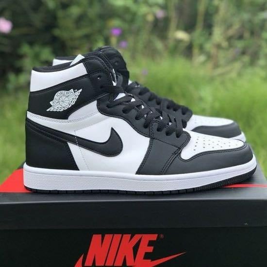 Giày Nike Air Jordan 1 Retro High OG 'Black White' 555088-010 - Ảnh 2
