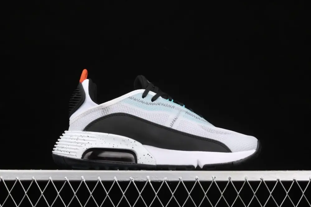 Alternative view of Giày Nike Air Max 2090 'White Turf Orange Speckled' CZ1708-100