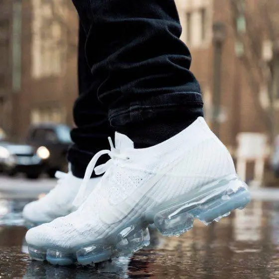 Alternative view of Giày Nike Wmns Air VaporMax 2021 Flyknit 'Oatmeal' DH4088-001