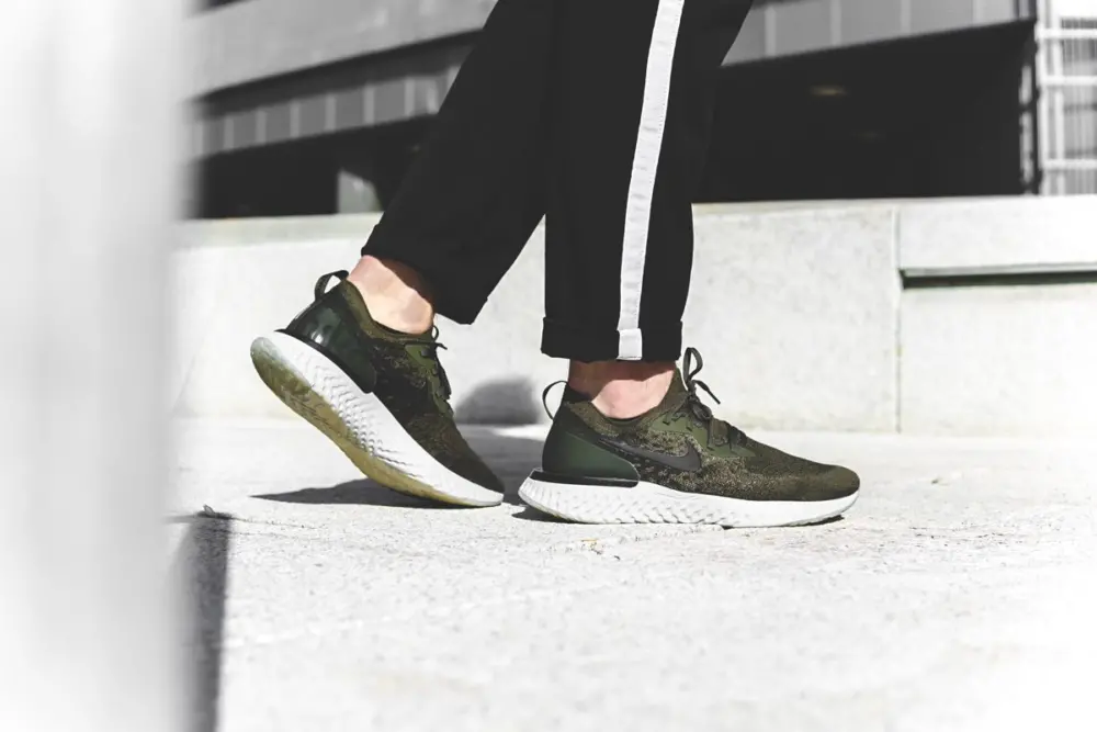Giày Nike Epic React Flyknit 'Olive' AQ0067-300 - Ảnh 3